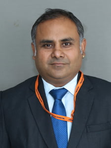 Dr. VISHAL SONI