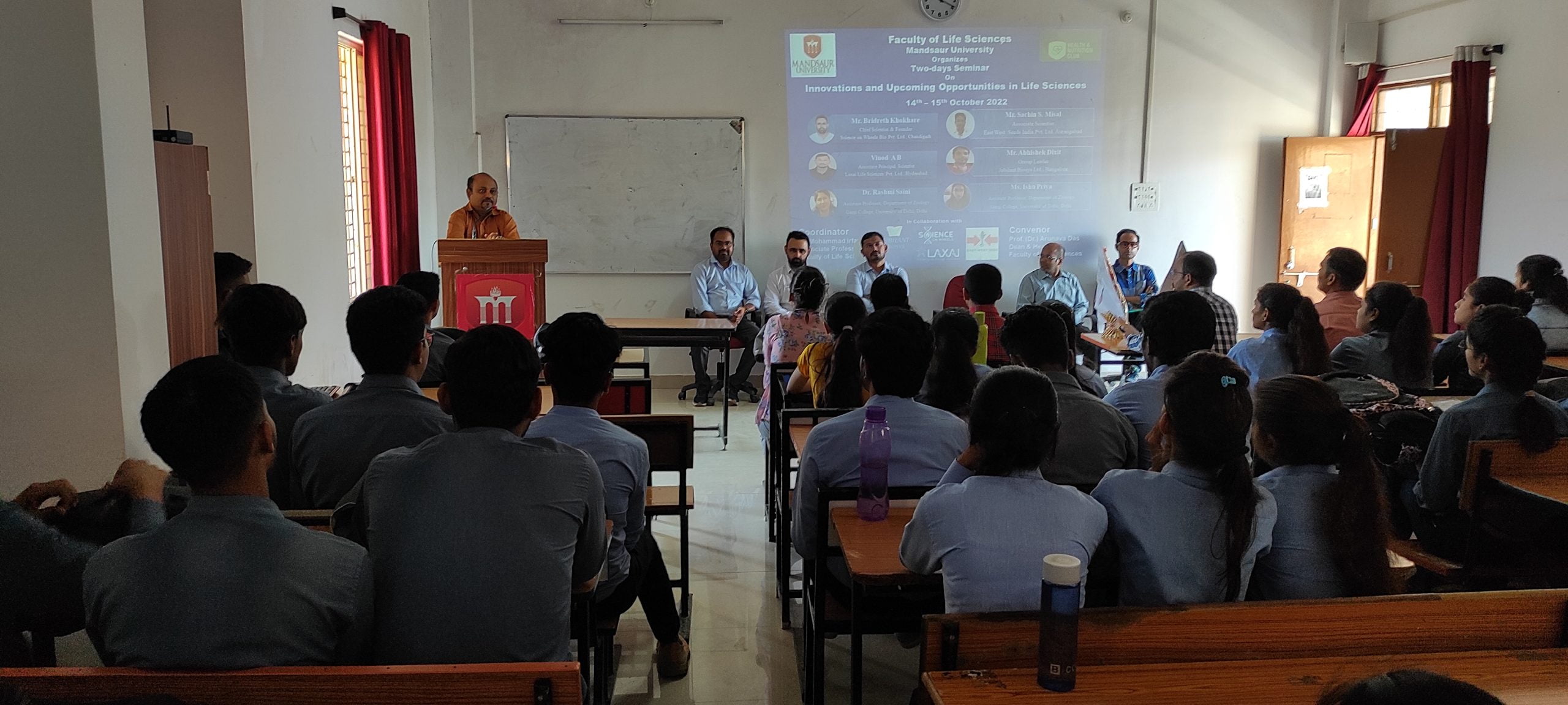 Two-day’s seminar on “Innovations and Upcoming Opportunities in Life Sciences (IUOLS-2022)”